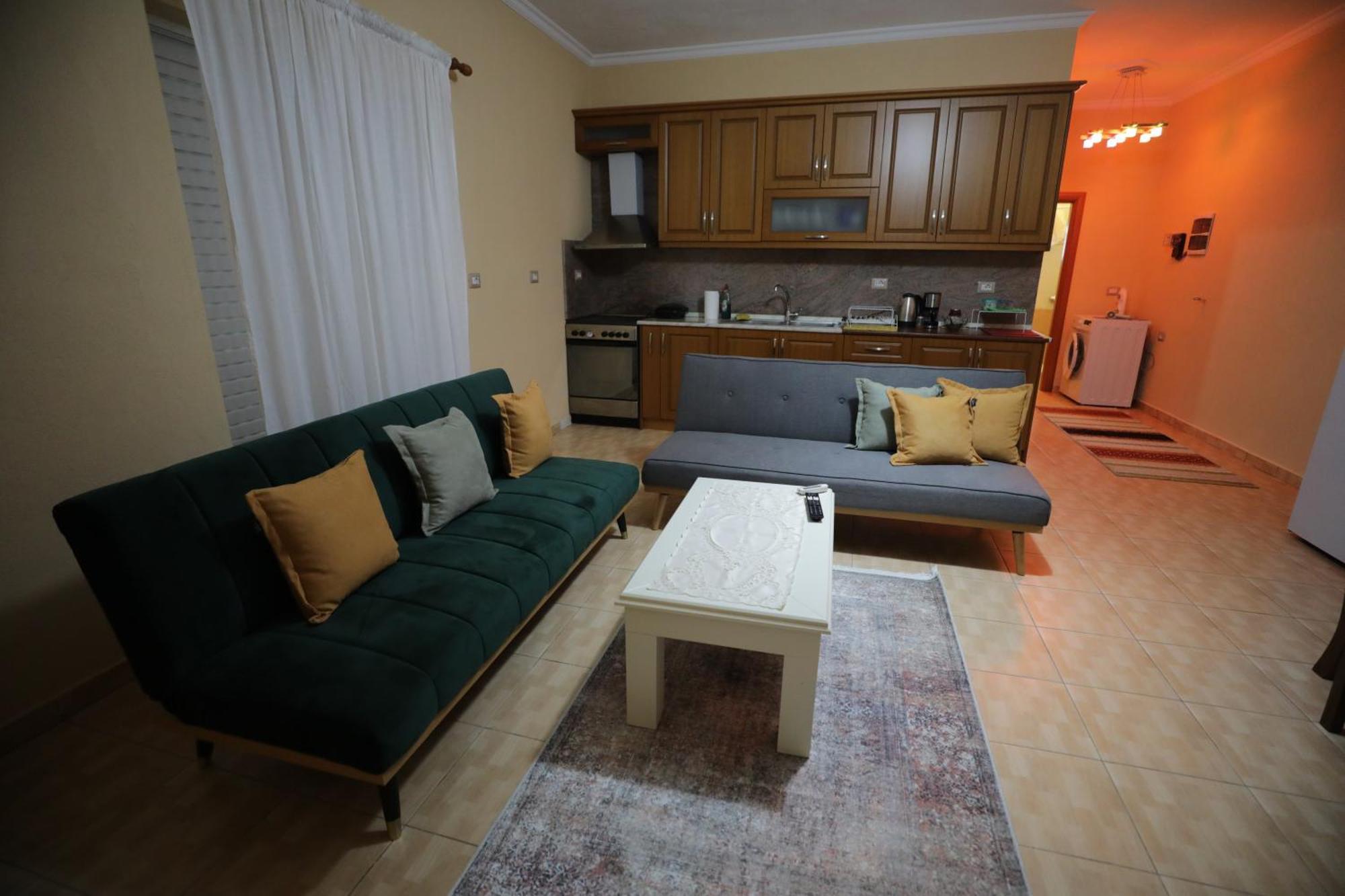 Vila Antigonea Gjirokastër Esterno foto